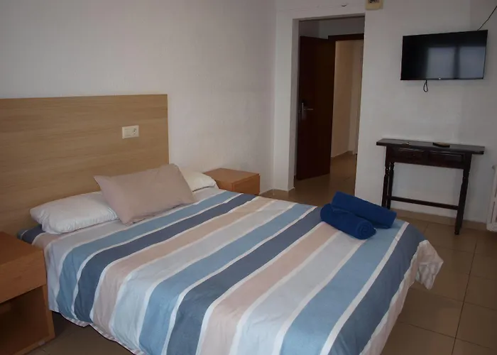 Гостьовий будинок Mozaik Playa Льорет-де-Мар